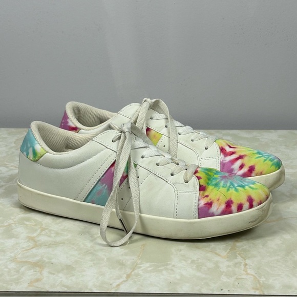Just Fab White/Tie Dye Sneakers Size 9.5 - Picture 2 of 7